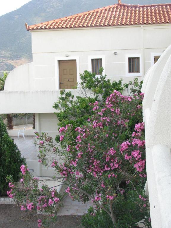 Skoutari Beach Hotel Exterior foto